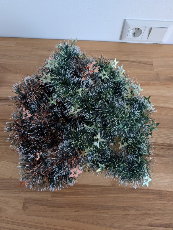 Набор новогодних украшений гирлянды мишура колпак диадема хлопушки 7