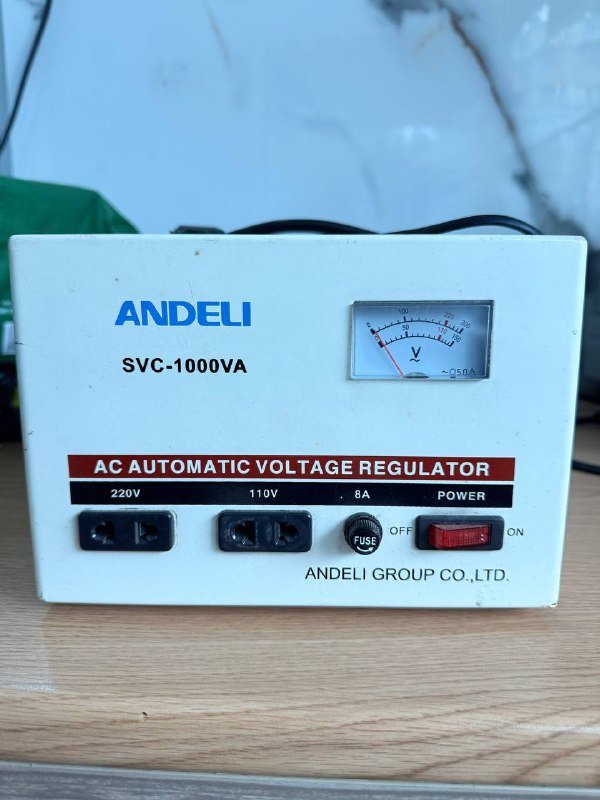 Стабилизатор напряжения ANDELI SVC-1000VA