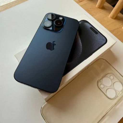 iPhone 15 Pro 256 GB Blue Titanium