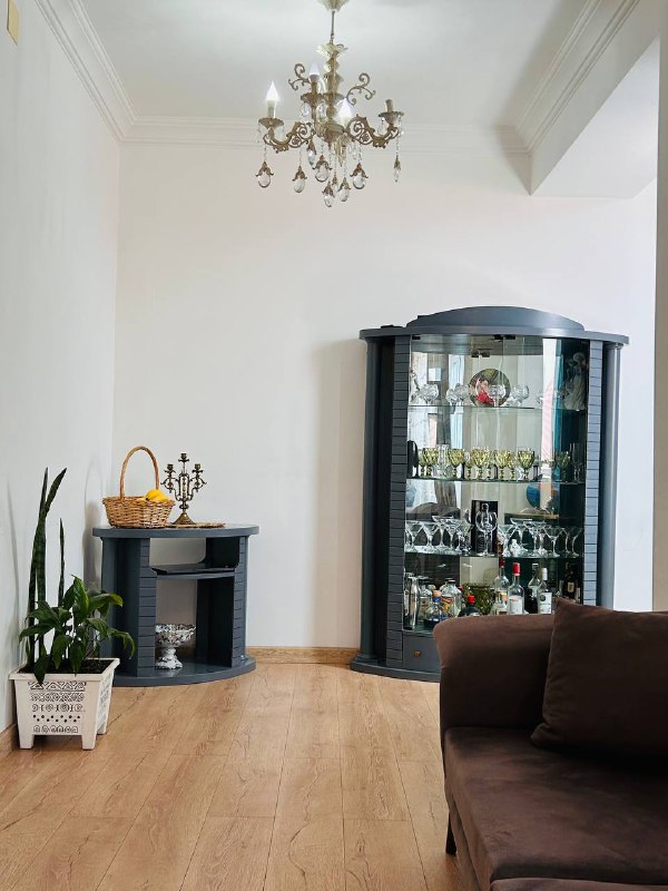 Квартира с отдельной спальней и лоджией в Батуми 2