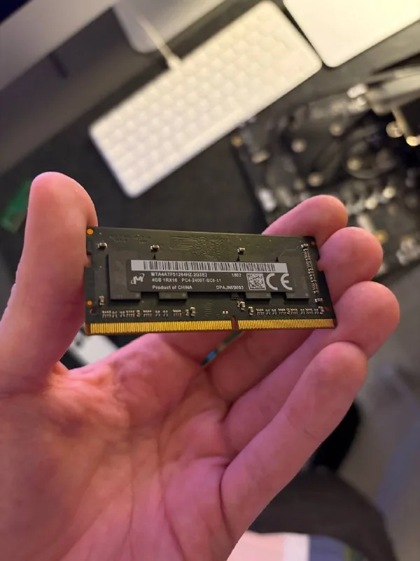 Оперативная память DDR4 и SSD диск 32 ГБ 1