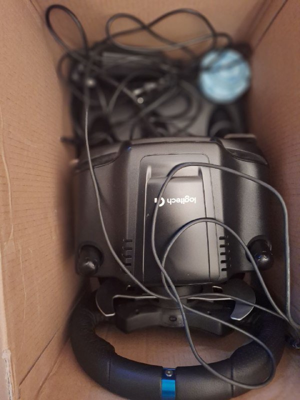 Logitech G29 руль и педали 3