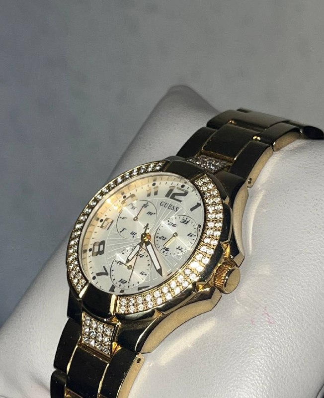 Часы Guess новые оригинал