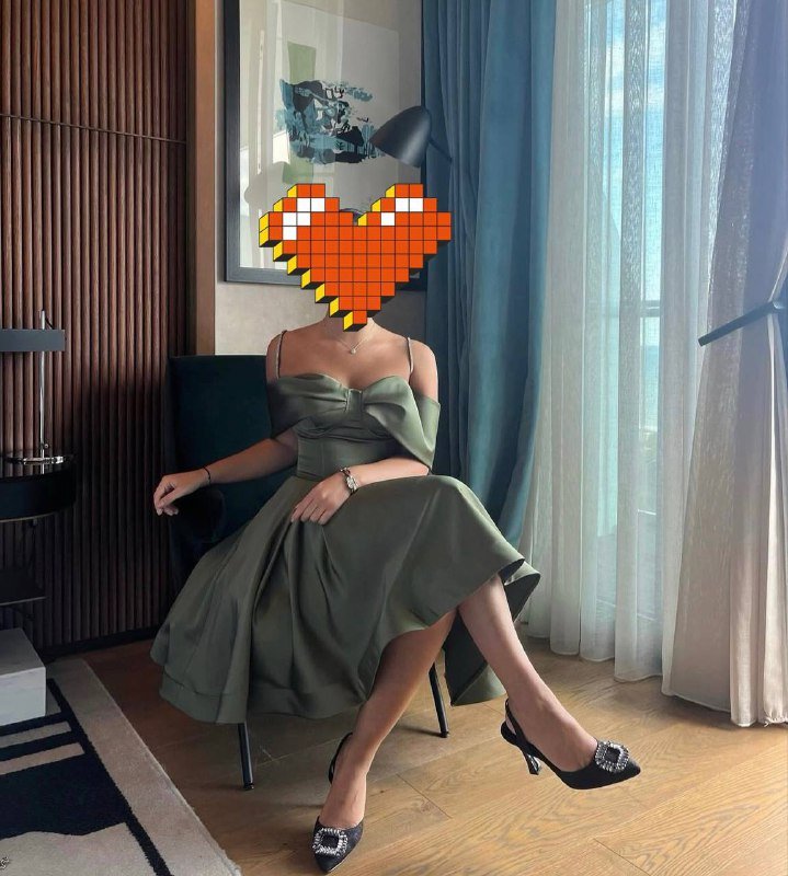 Платье Ilmio оливковое с корсетом, размер 40 6