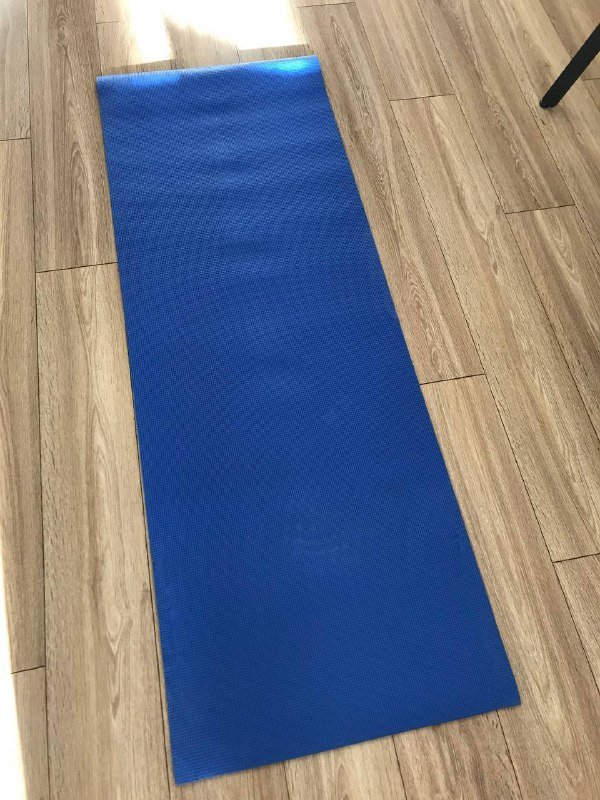 Коврик для йоги и фитнеса