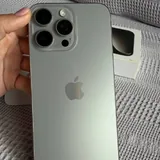 iPhone 15 Pro Max 256 GB 4