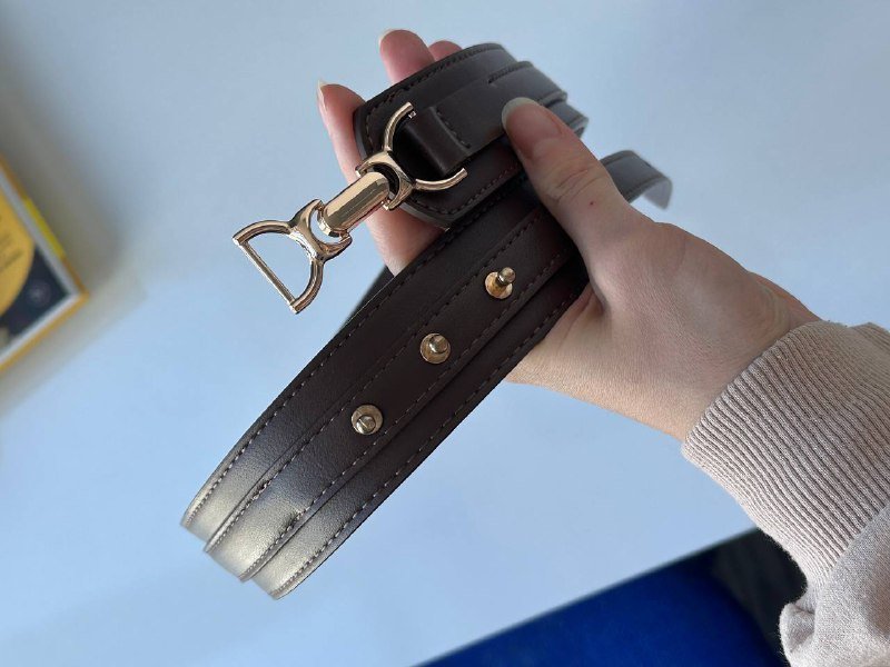 Очки, свечки набор, книга, крабик для волос, колготки, ремень 8