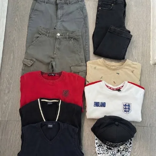 Джинсы, брюки, кардиганы, жилетка, майки, кепка