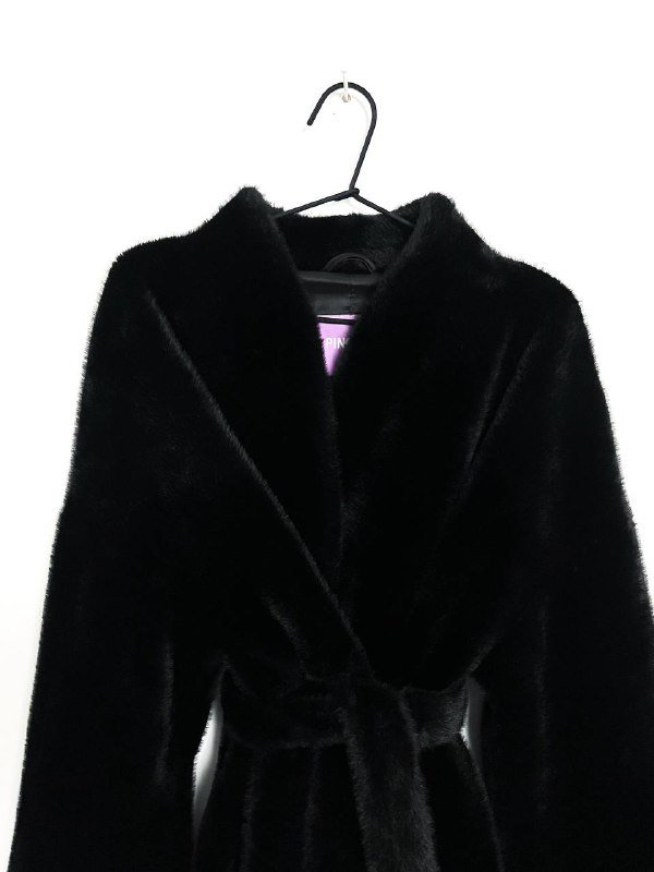 Черная шуба с поясом женская 2