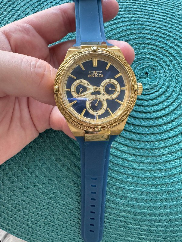 Часы Rado Specchio, Tissot, Invicta Bolt 3