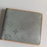 Кошелёк Louis Vuitton, очки, камера A4 Tech HD 1