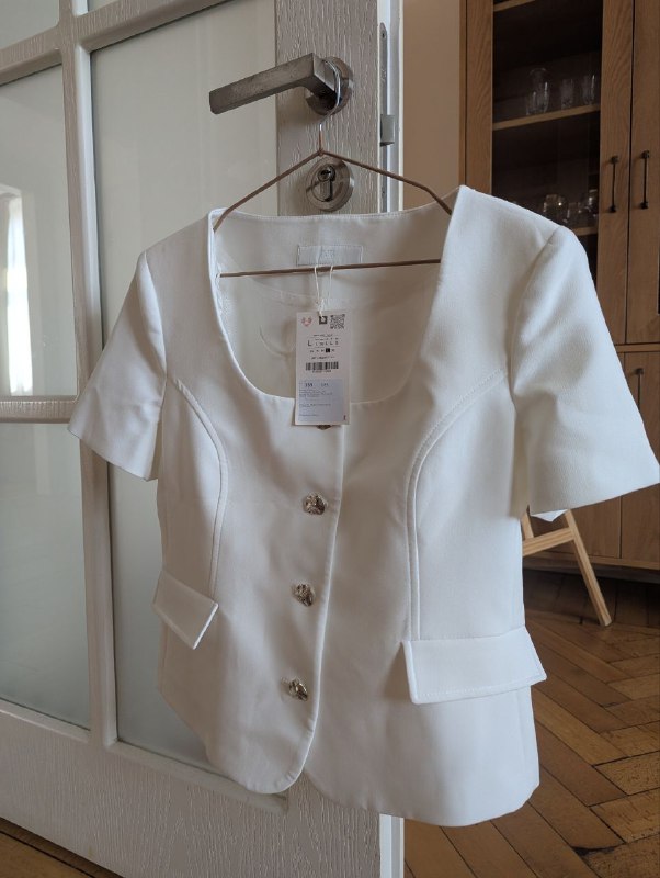 Белый женский пиджак Zara L 1