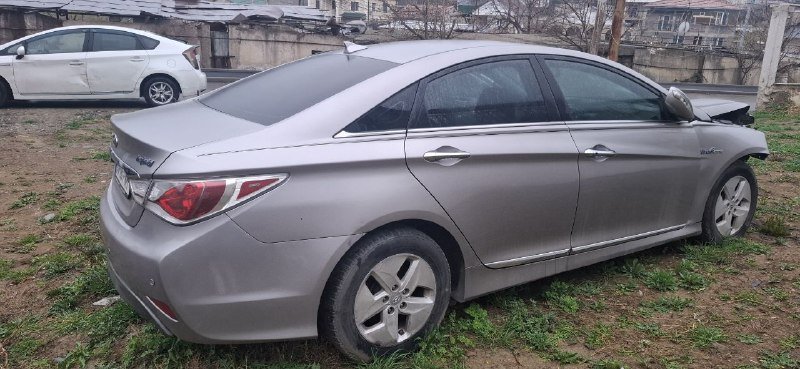 Hyundai Sonata 9