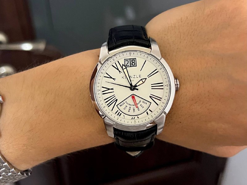 Оригинальные немецкие часы KIENZLE с швейцарским механизмом 1