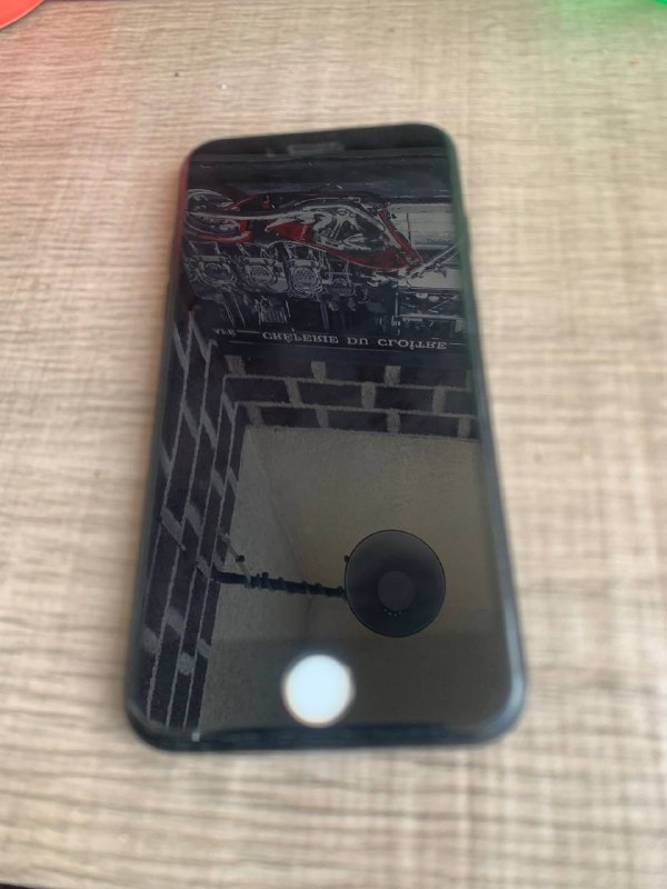 iPhone 7 2
