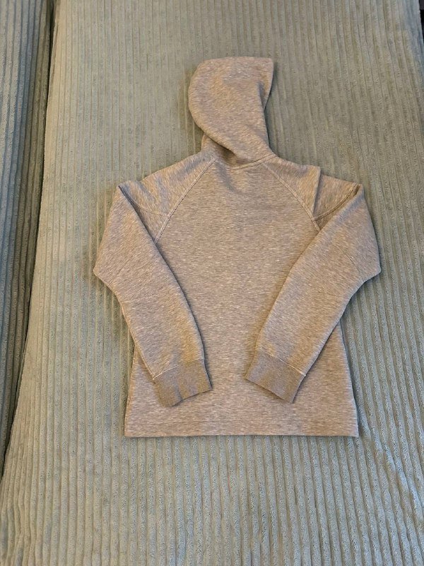 Tech fleece zip up hoodie, Burberry puffer jacket 2