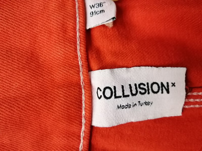 Красные шорты Collusion унисекс размер 36 3