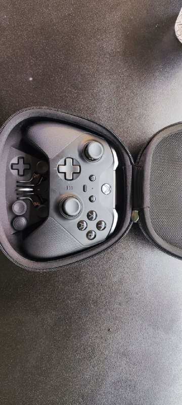 xbox one x, xbox elite controller series 2 7