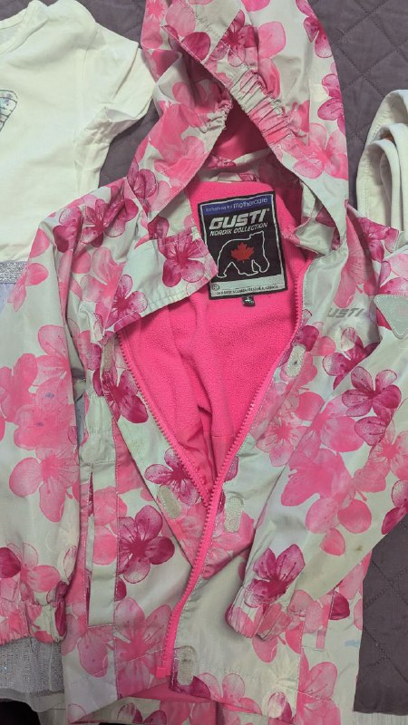 Детские вещи: кофточка, платья, ветровка 4