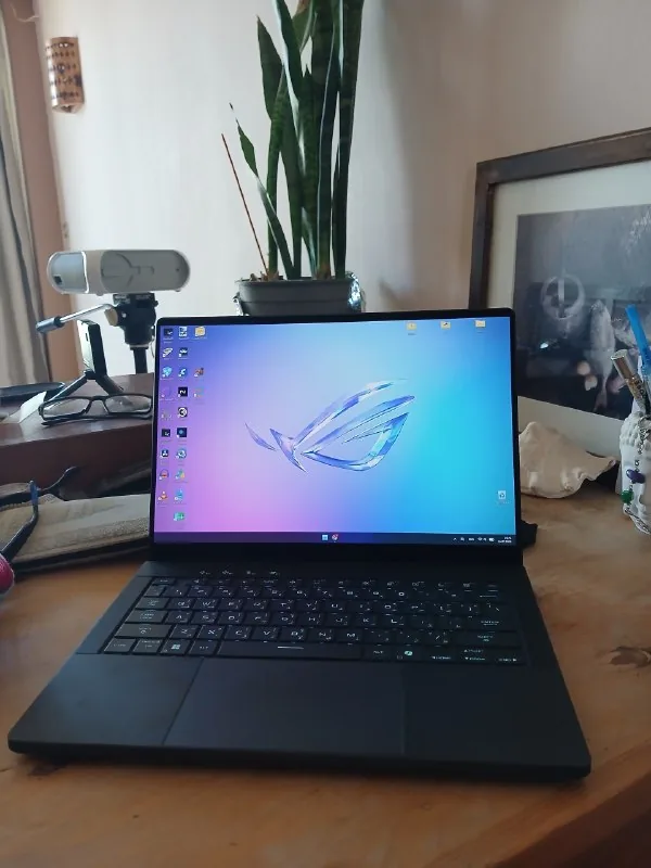 Ноутбук Asus G14 с 3K OLED экраном, Ryzen 9, RTX 5070ti 1