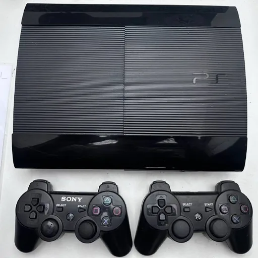 PS3 Super Slim, два джойстика