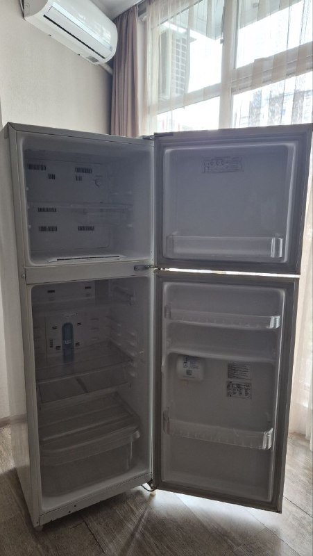 Холодильник Samsung б/у 3