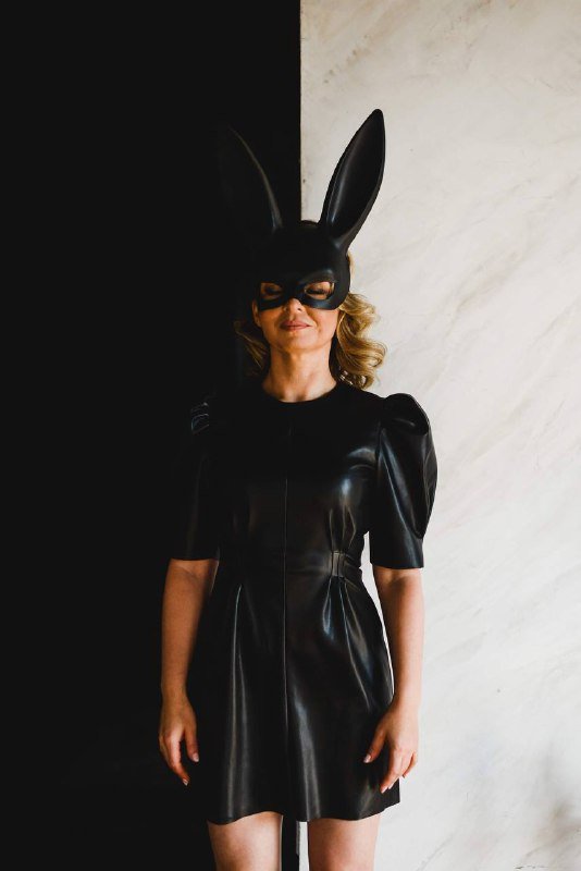 Платье из кожзама Zara 2