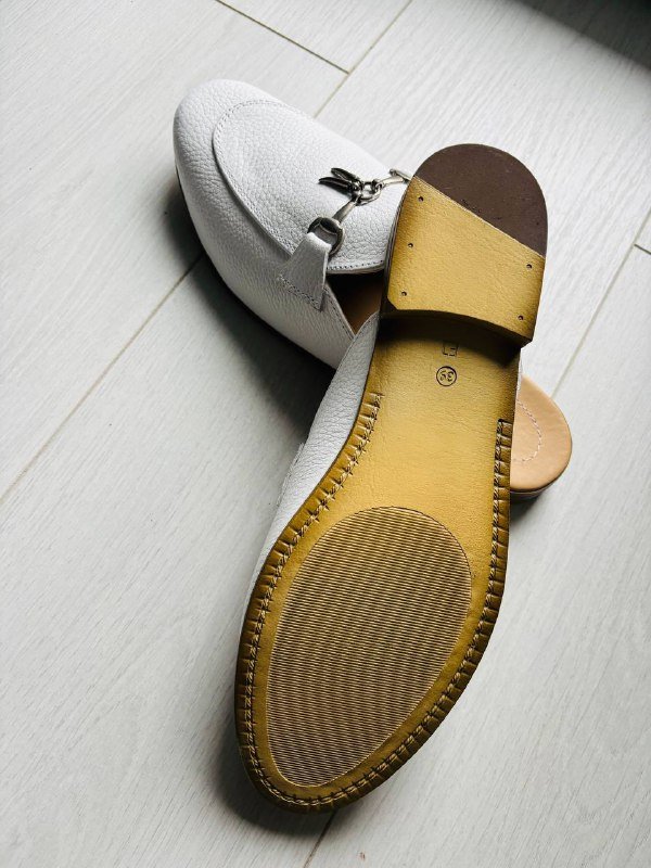 Новые белые тапочки размер 39 3