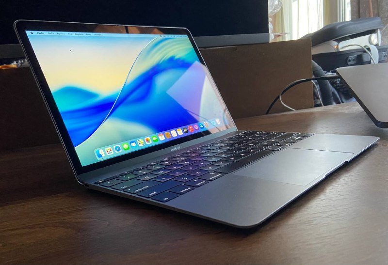 MacBook 12” 2015 SSD 512GB 8GB RAM Intel Core M 3