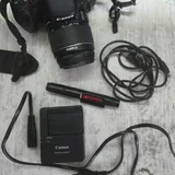 Canon EOS 600D с объективом EF-S 18–55mm 2
