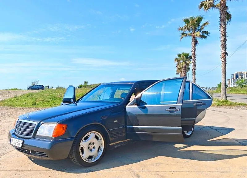 Mercedes-Benz S Class W-140 1