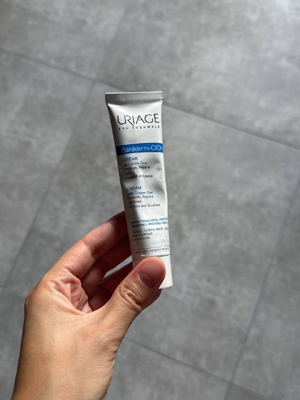 Крем для тела, Спрей для волос, Крем для рук, Крем для лица, Спрей для тела, Увлажняющая сыворотка, Тоник для лица, Помада 4