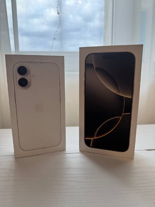 Iphone 16 Pro Max 256 gb Black/Desert/Natural, Iphone 16 128 gb Black/White 2