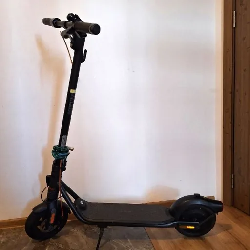 Электросамокат Ninebot F2 Pro, цепной замок
