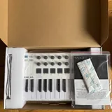 Roland, Arturia MIDI კონტროლერები და აუდიოინტერფეისი 2
