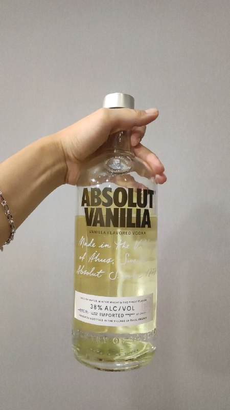 Absolut vanilia, остаток 700 мл, подарок за покупку от 300 лар