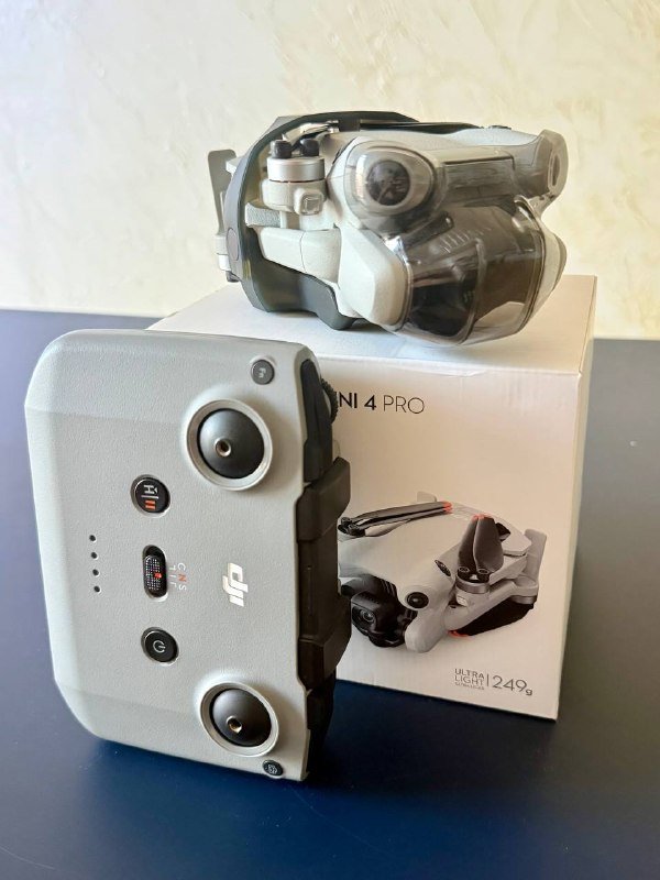 DJI Mini 4 Pro дрон с доп. аккумулятором