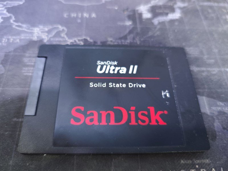 SSD SanDisk Ultra 2 240 GB
