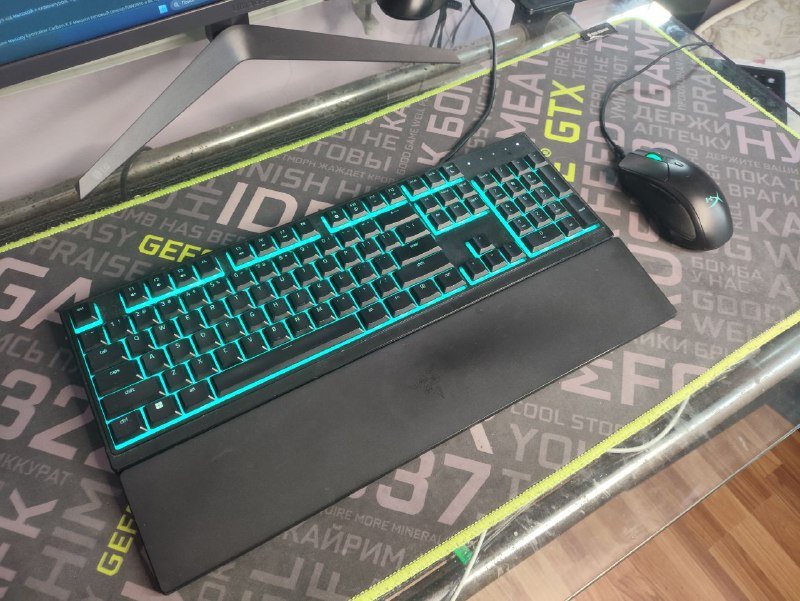 Игровая мышка Pulsfire dart hyperX, Игровая клавиатура Ortana v3X Razer