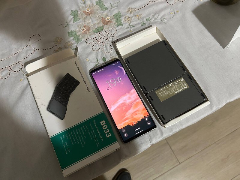 Bluetooth клавиатура складная с тачпадом 4