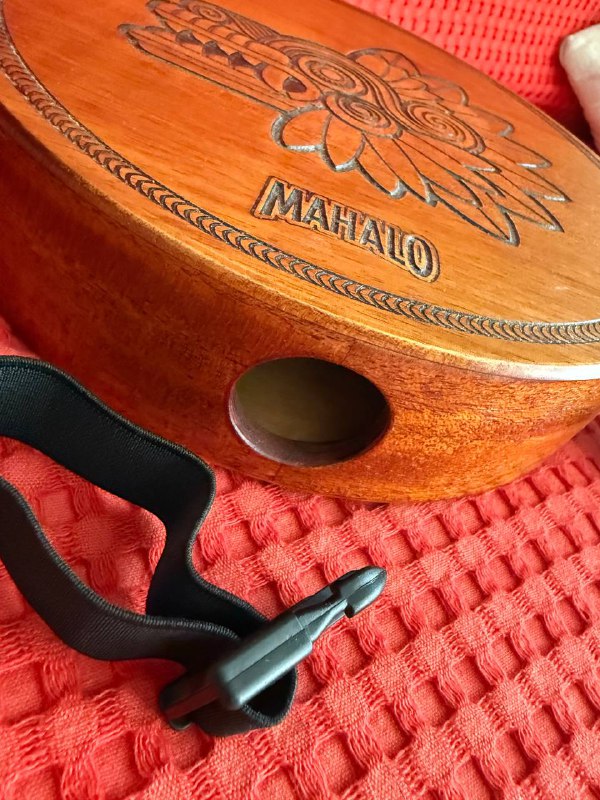 Mahalo Lap Top Cajon 2