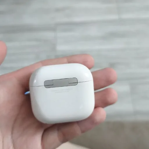 AirPods 3