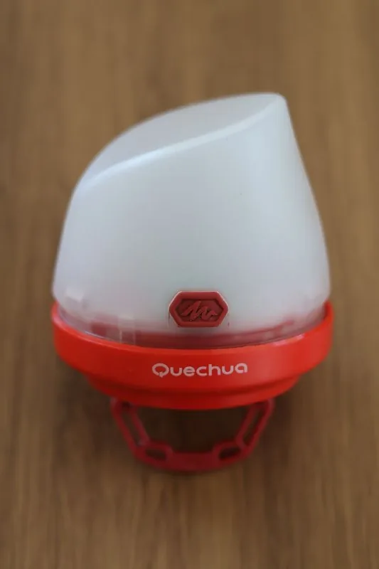 Quechua BL40 кемпинговый фонарь 1