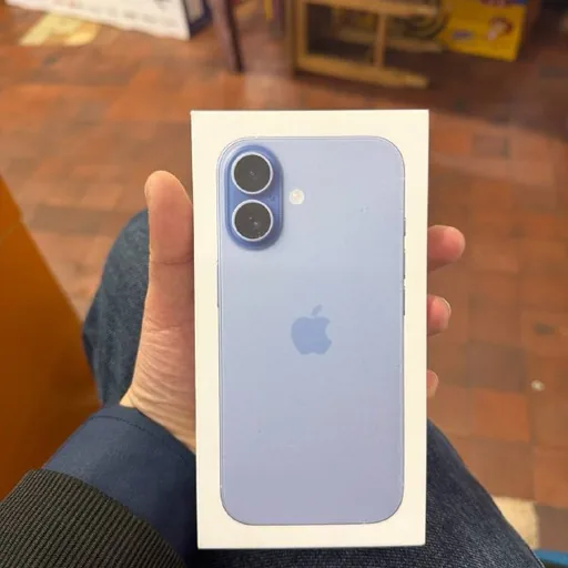 iPhone 17