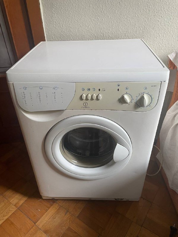 Стиральная машина Indesit W642TX б/у