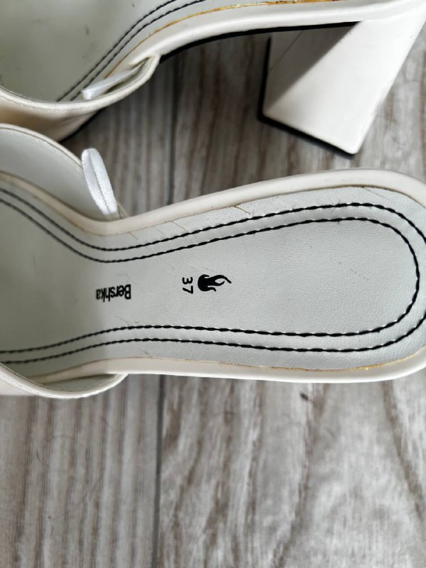 Туфли Zara 37 размер, Туфли 37 размер, Кроксы Crocs 37-38 размер, Bershka шлепки 37 размер 8