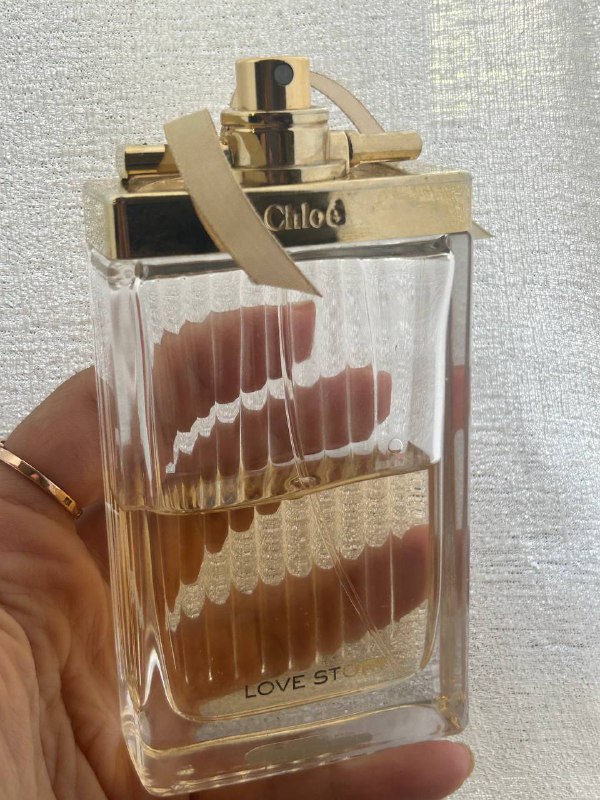 Парфюм Chloe Love Story половина флакона