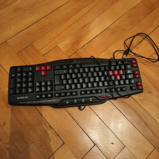 Игровая клавиатура Logitech G103