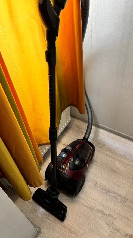 Samsung VCC885H Vacuum Cleaner