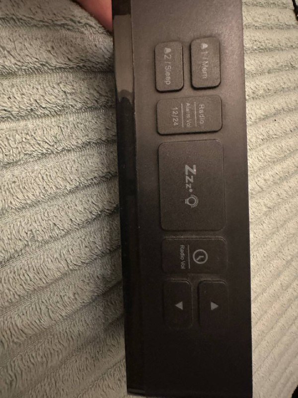 Цифровой будильник с LED-подсветкой 2